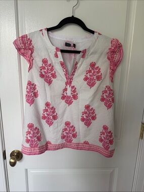 Vineyard Vines White Tunic with Pink Block Floral Print